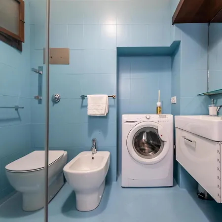 Apartament Navigli Mediolan
